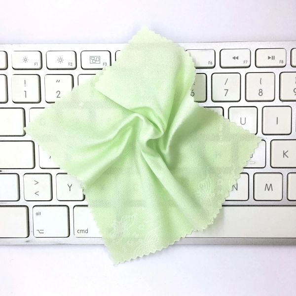 Keyboard Cleaning Tools for applying stickers (basic)