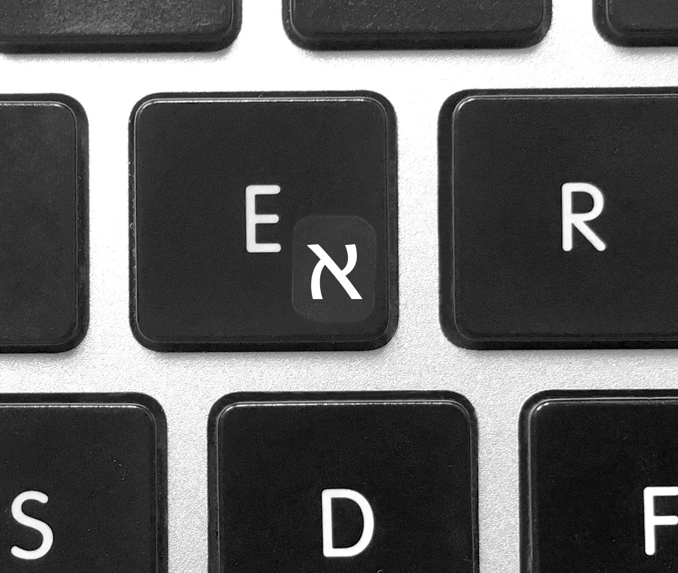 Hebrew Mini Keyboard Stickers – Transparent Labels with Letters & Nikkud